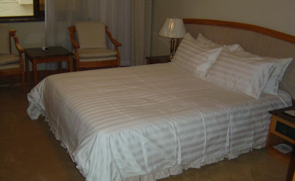 Gold Shell Hotel,